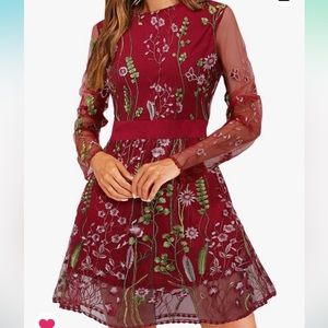 Gorgeous Women’s Holiday Dress, Size M